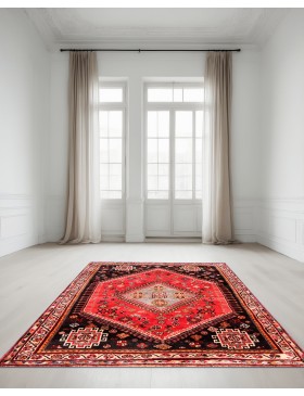 Red  Persia Qashqai Carpet  158 x 118 cm