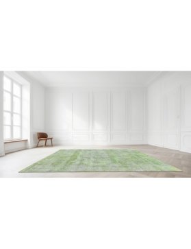 Vintage Carpet 374 X 282