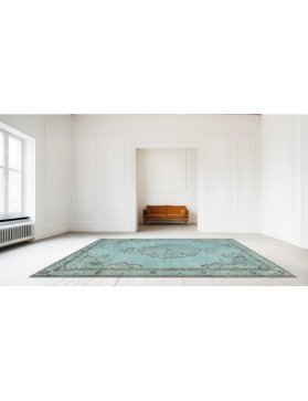 Vintage Carpet 214 x 153