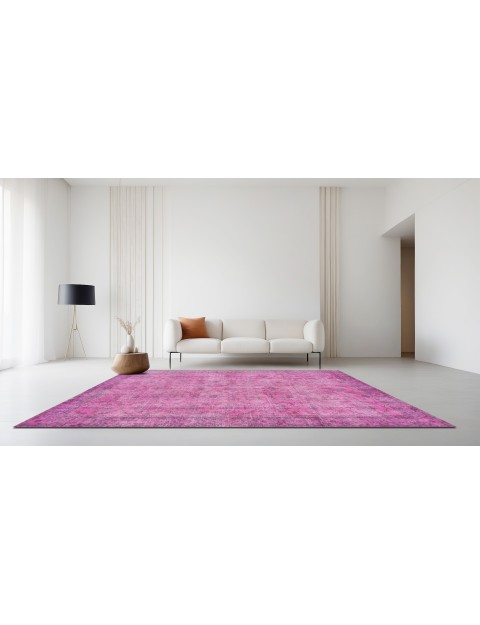 Vintage Carpet  <br/>285 x 167 cm