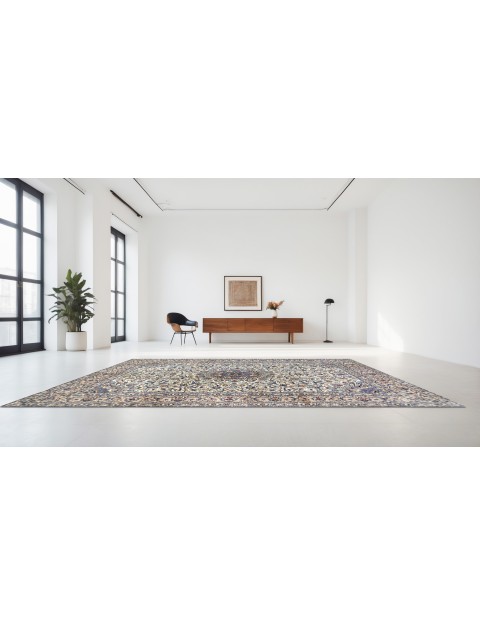 Kashmar  <br/>383 x 290 cm