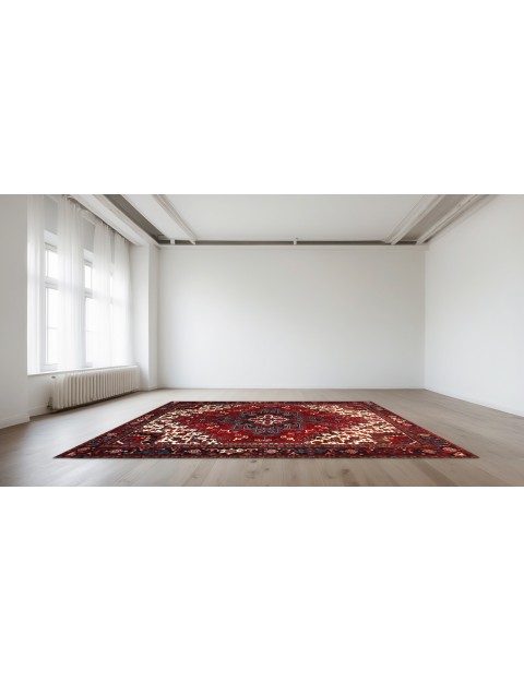 Quadrat Heriz  <br/>262 x 232 cm