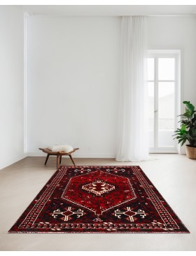 Rosso Persiano Shiraz  166 x 117 cm