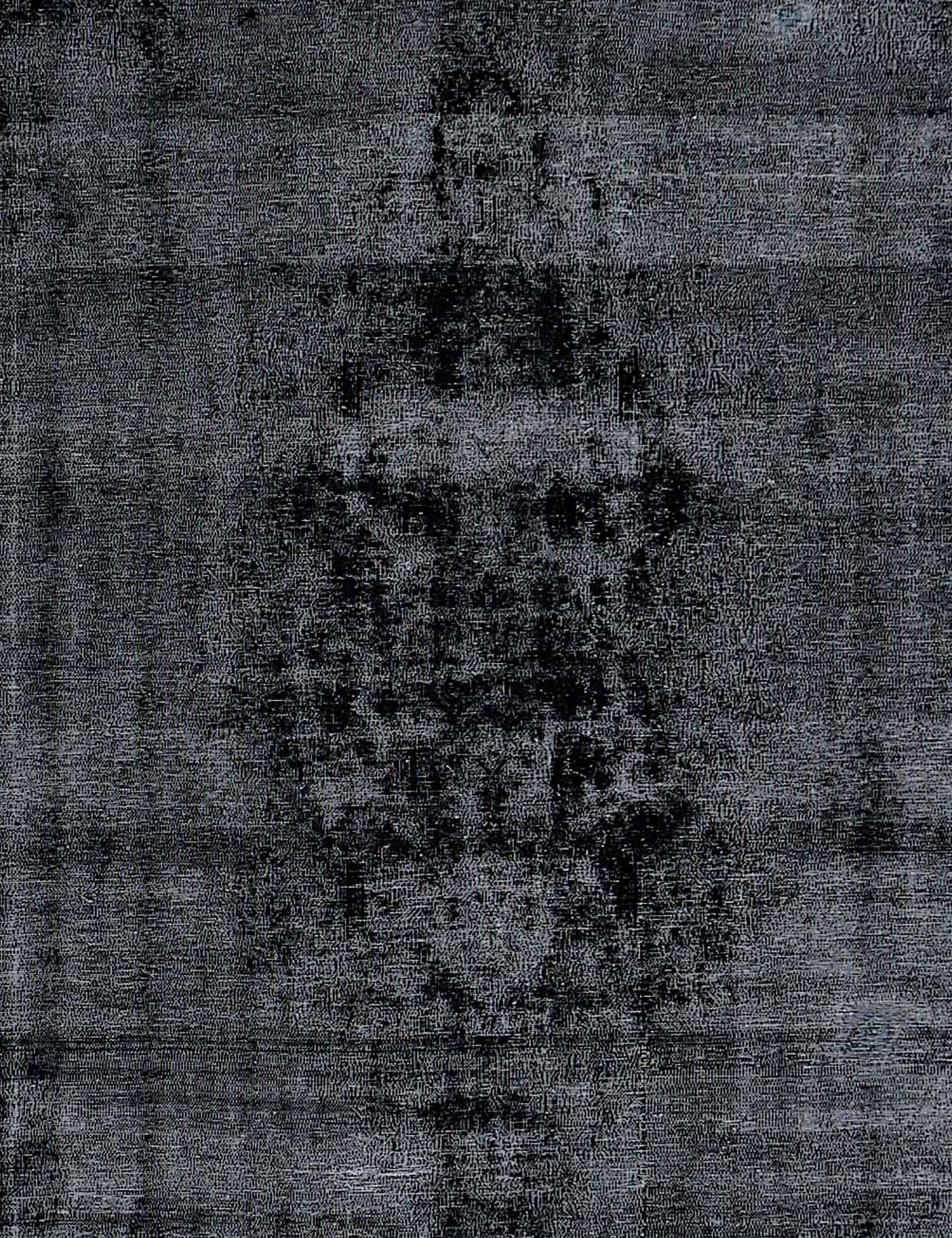 Vintage Heritage   390 x 284 cm