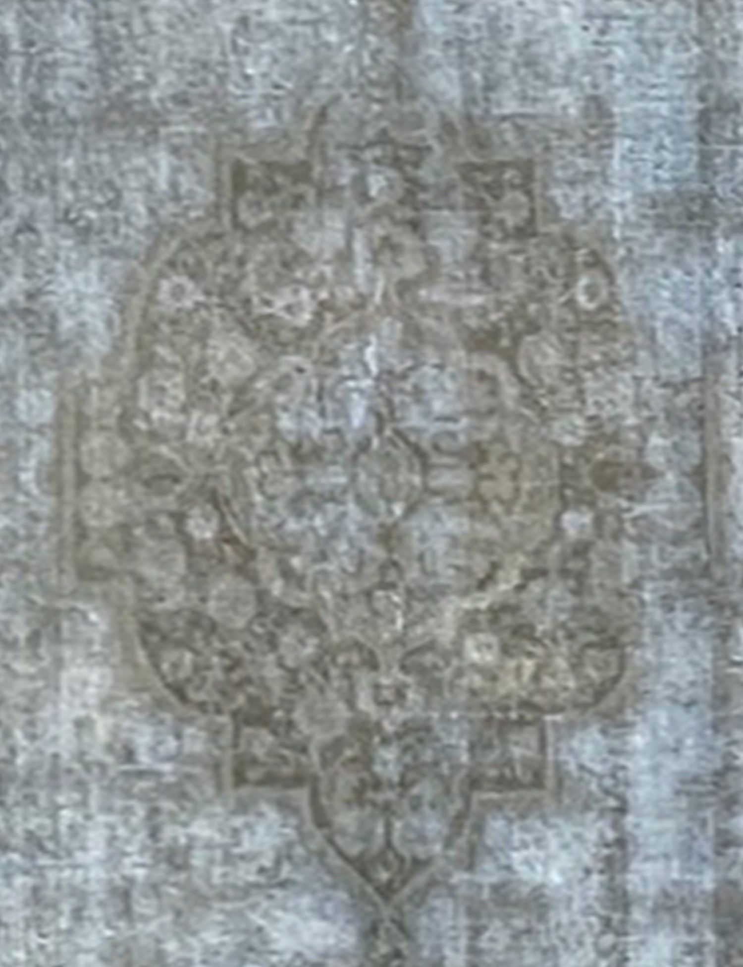 Vintage Carpet  beige  <br/>360 x 266 cm