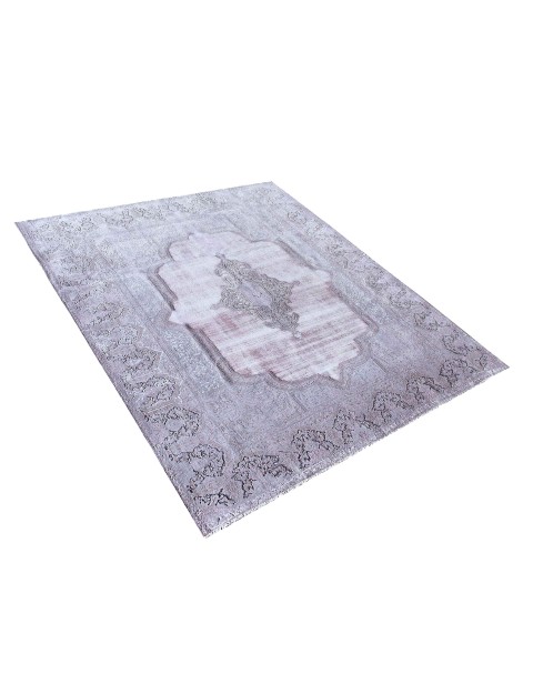 Vintage Heritage  <br/>406 x 290 cm