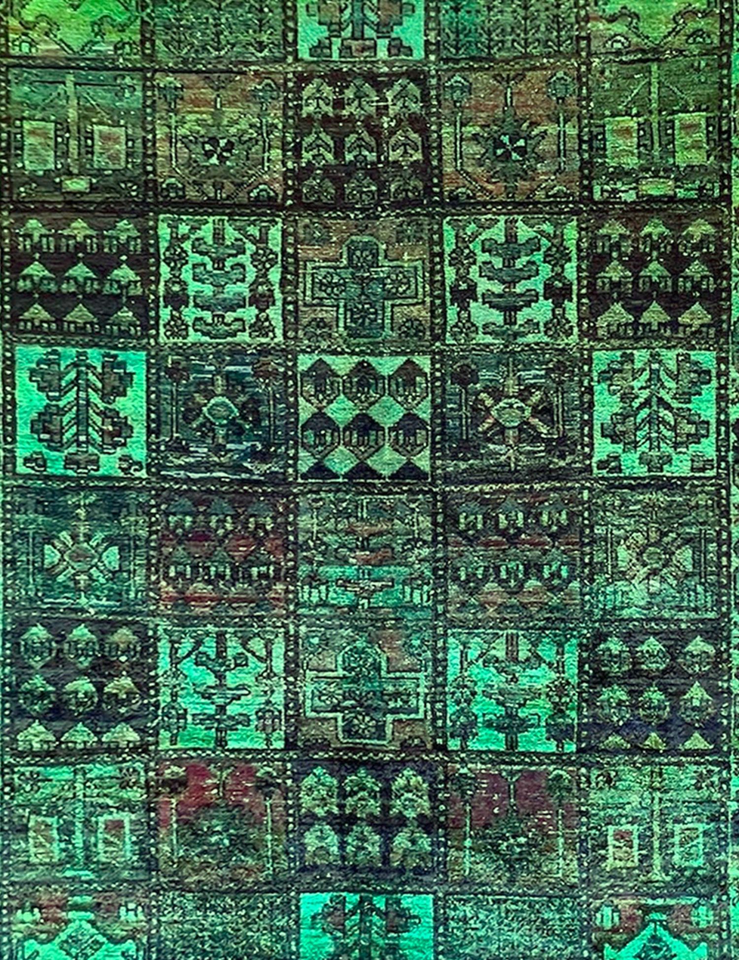 Vintage Teppich  grün <br/>281 x 217 cm