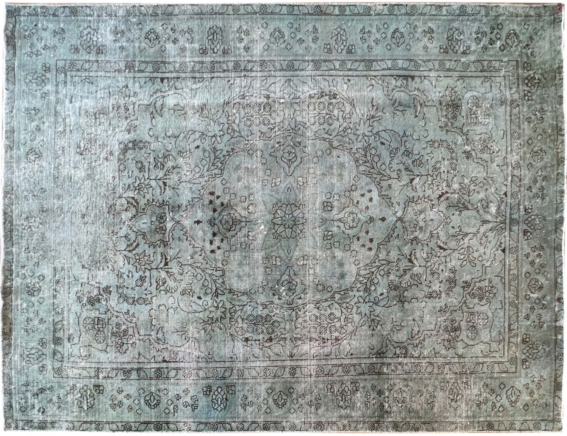 Persian Vintage Carpet  green  <br/>306 x 233 cm
