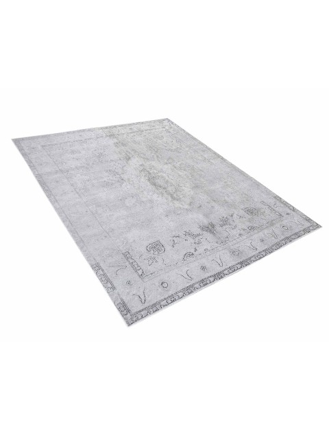 Alfombra vintage  <br/>363 x 294 cm