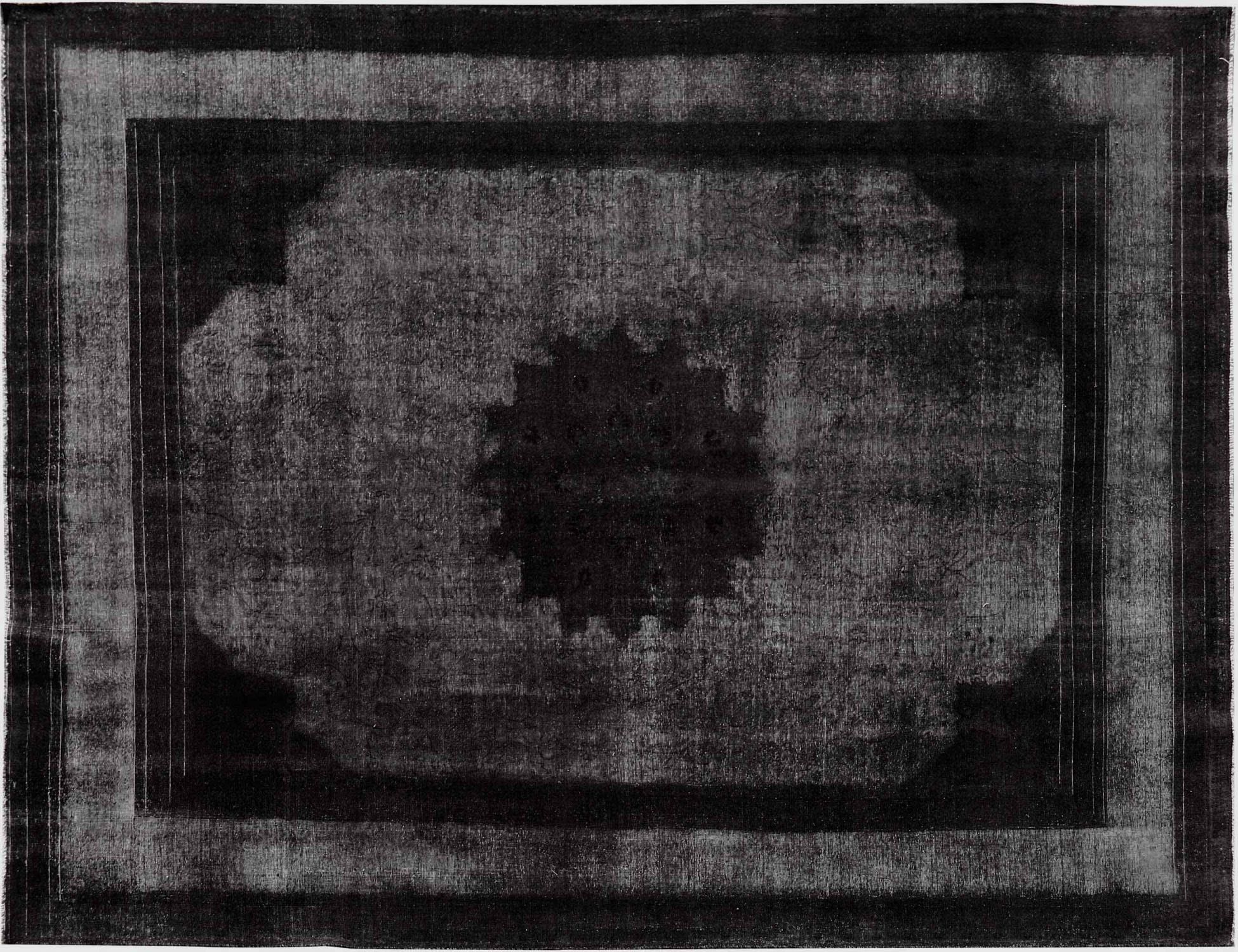 Vintage Carpet   389 x 291 cm