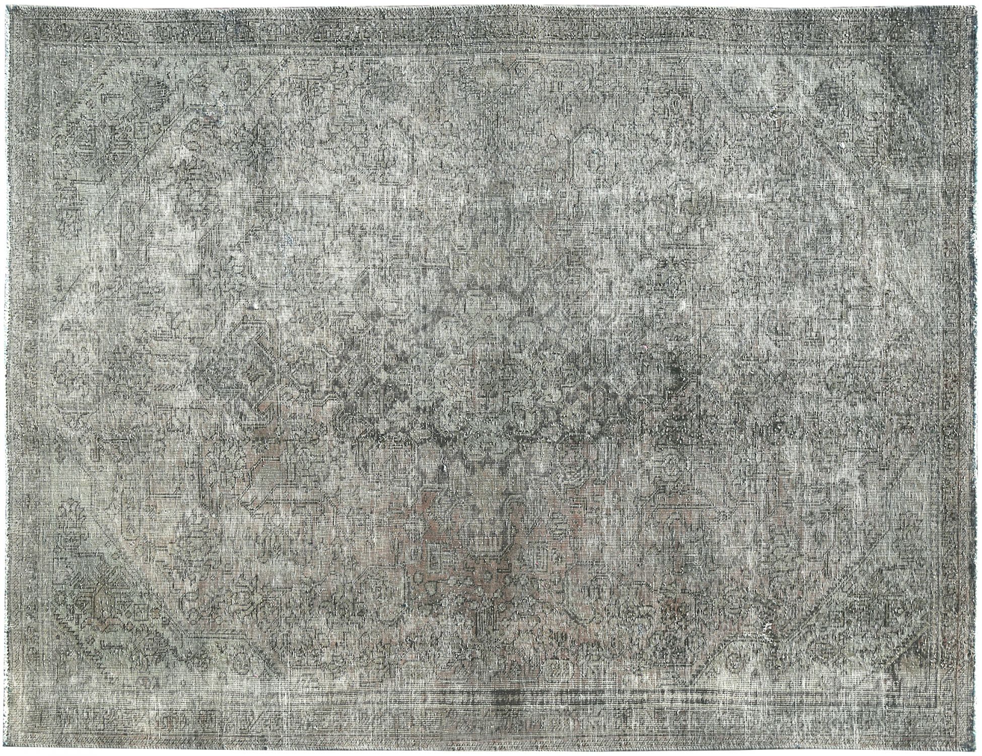 Vintage Teppich  grün <br/>314 x 212 cm