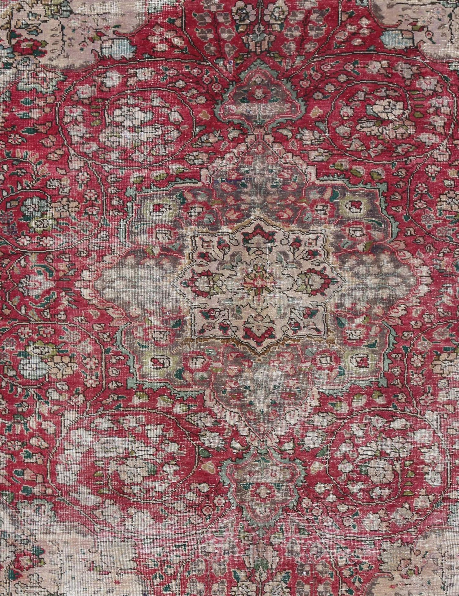 Retro  rosso <br/>289 x 185 cm