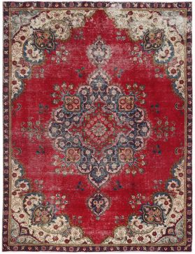 Vintage Carpet 314 x 223 red 