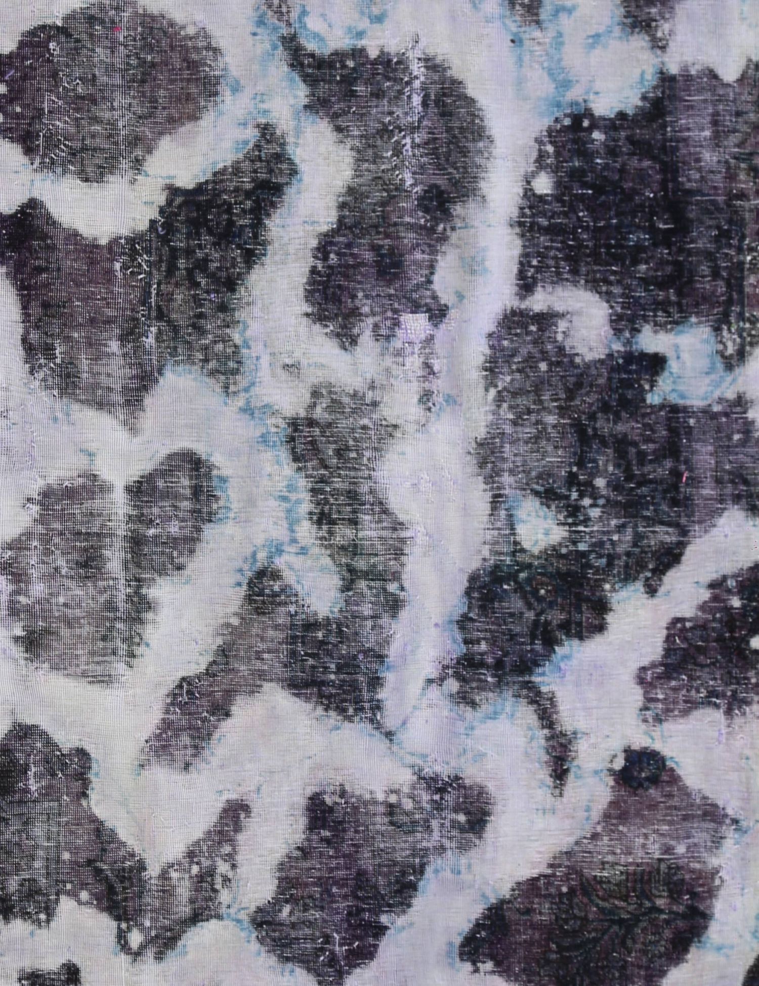 Vintage Carpet  black <br/>250 x 191 cm