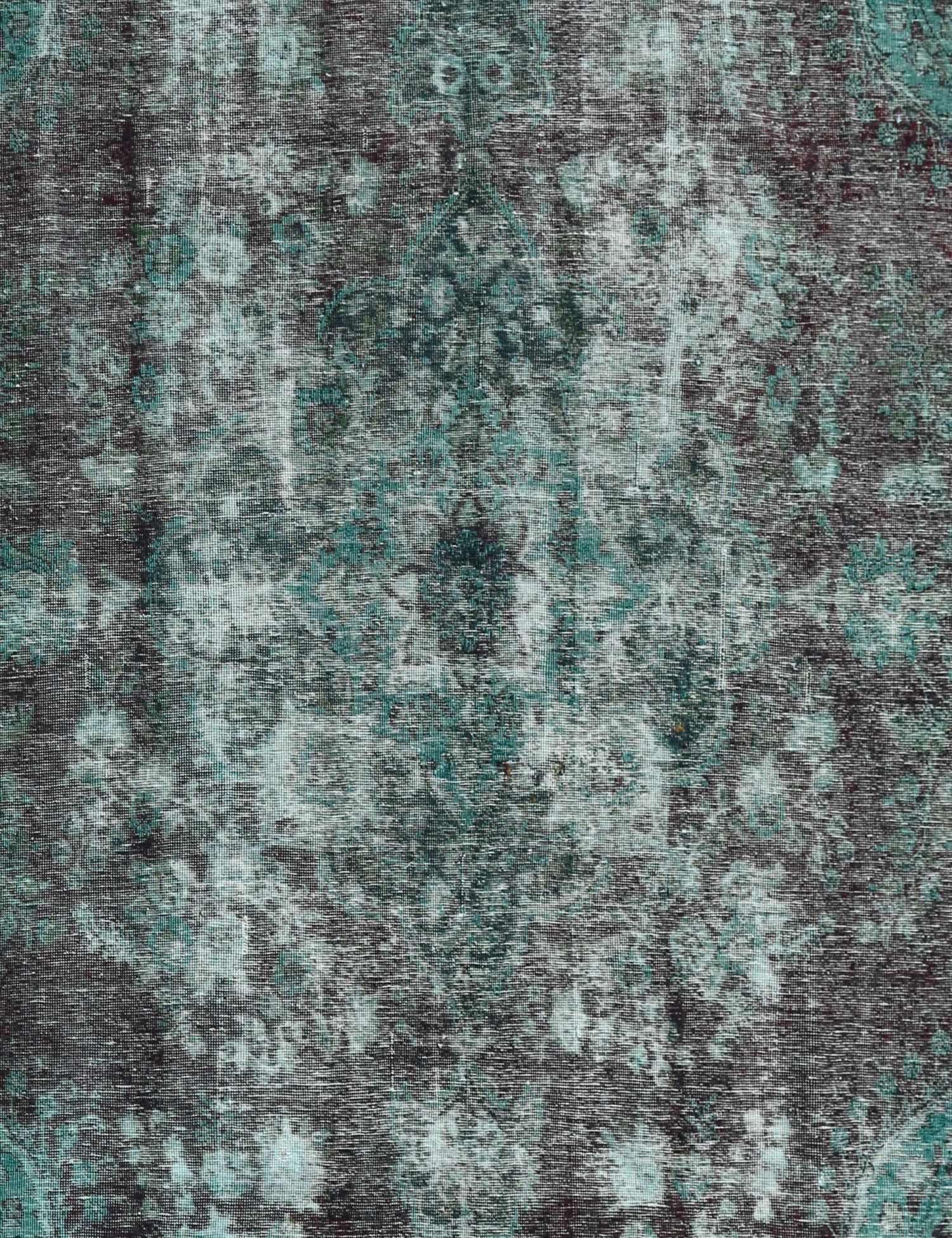 Vintage Rug  green  <br/>372 x 261 cm