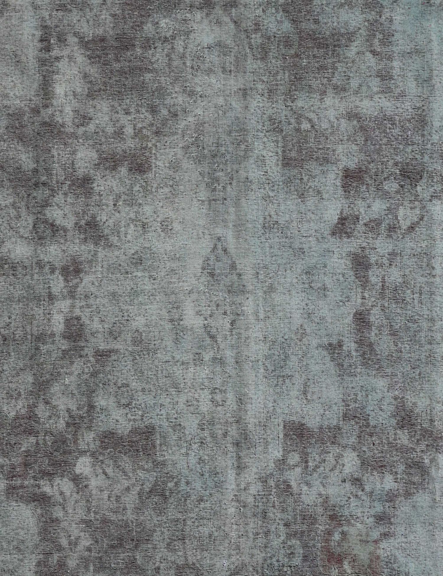 Vintage Carpet  green  <br/>397 x 294 cm