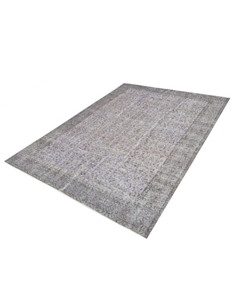 Vintage Carpet  <br/>253 x 157 cm