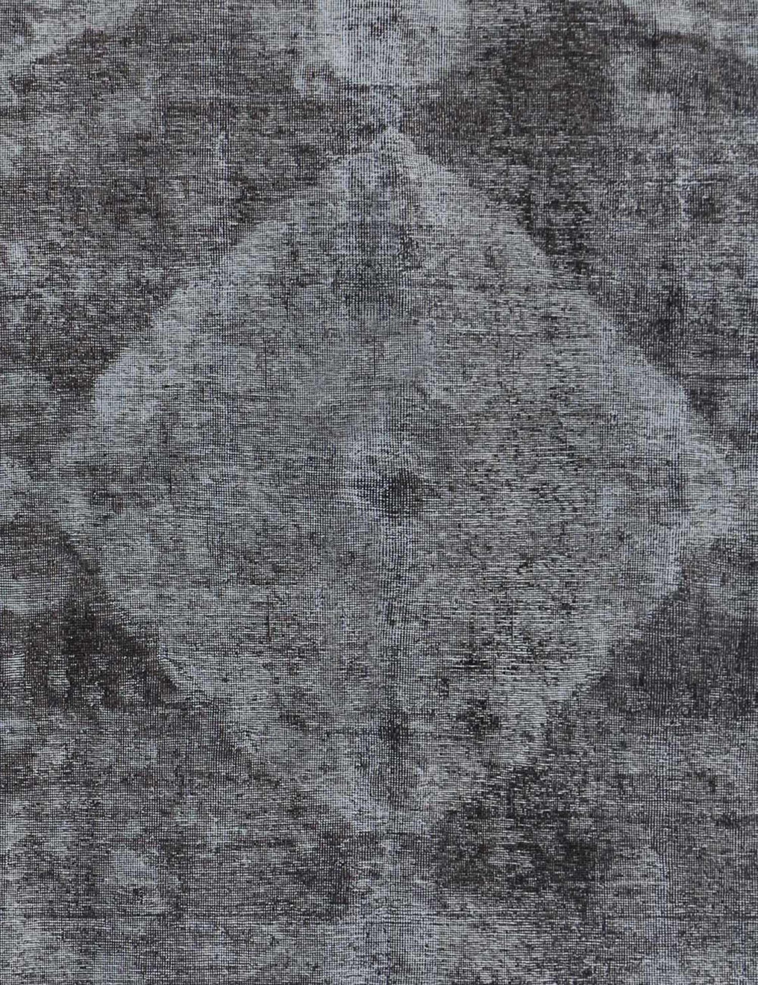 Vintage Carpet   367 x 288 cm