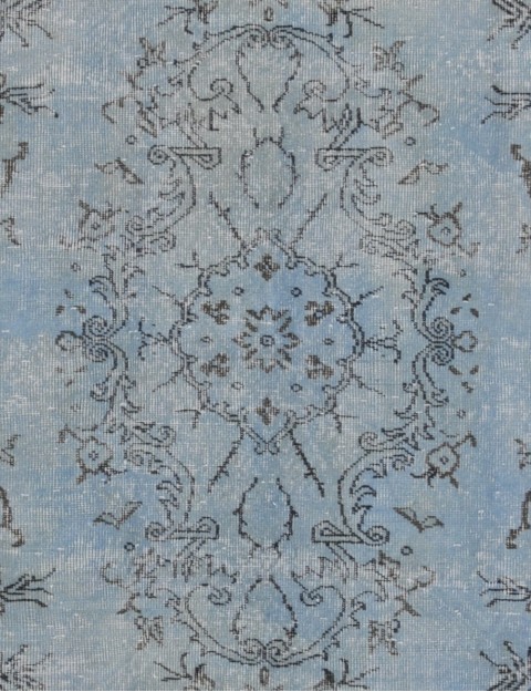 Vintage Carpet  <br/>290 x 185 cm