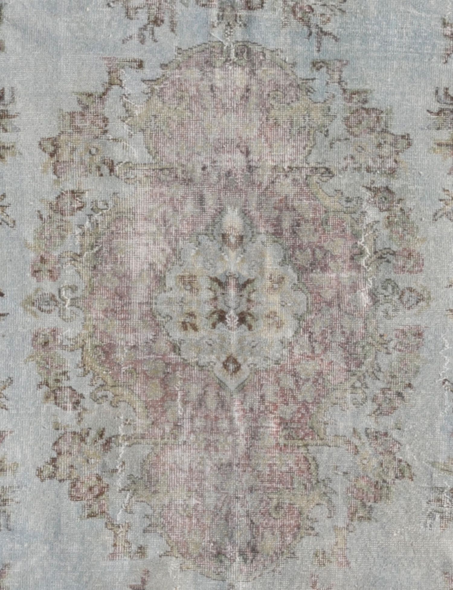 Vintage Carpet   316 x 198 cm