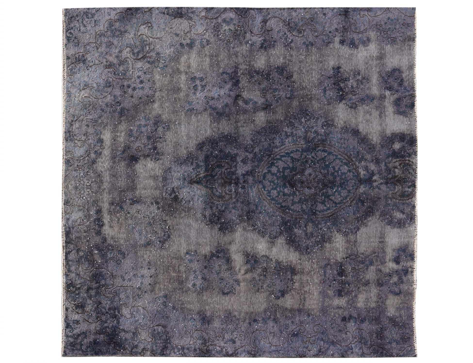 Vintage Carpet   182 x 192 cm