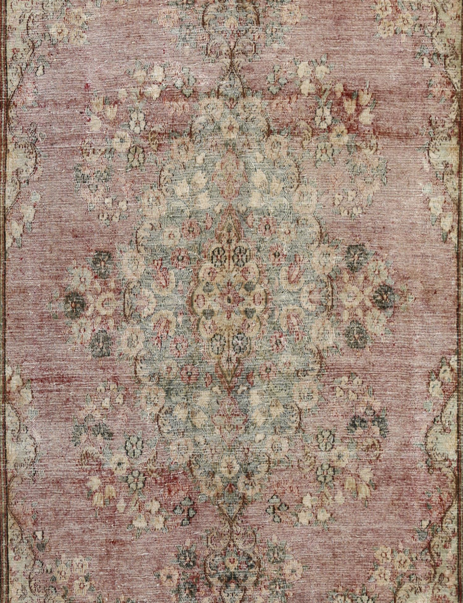 Vintage Heritage   307 x 207 cm