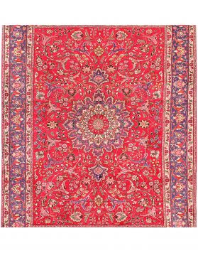 Square  Carpet  red  <br/>196 x 196 cm