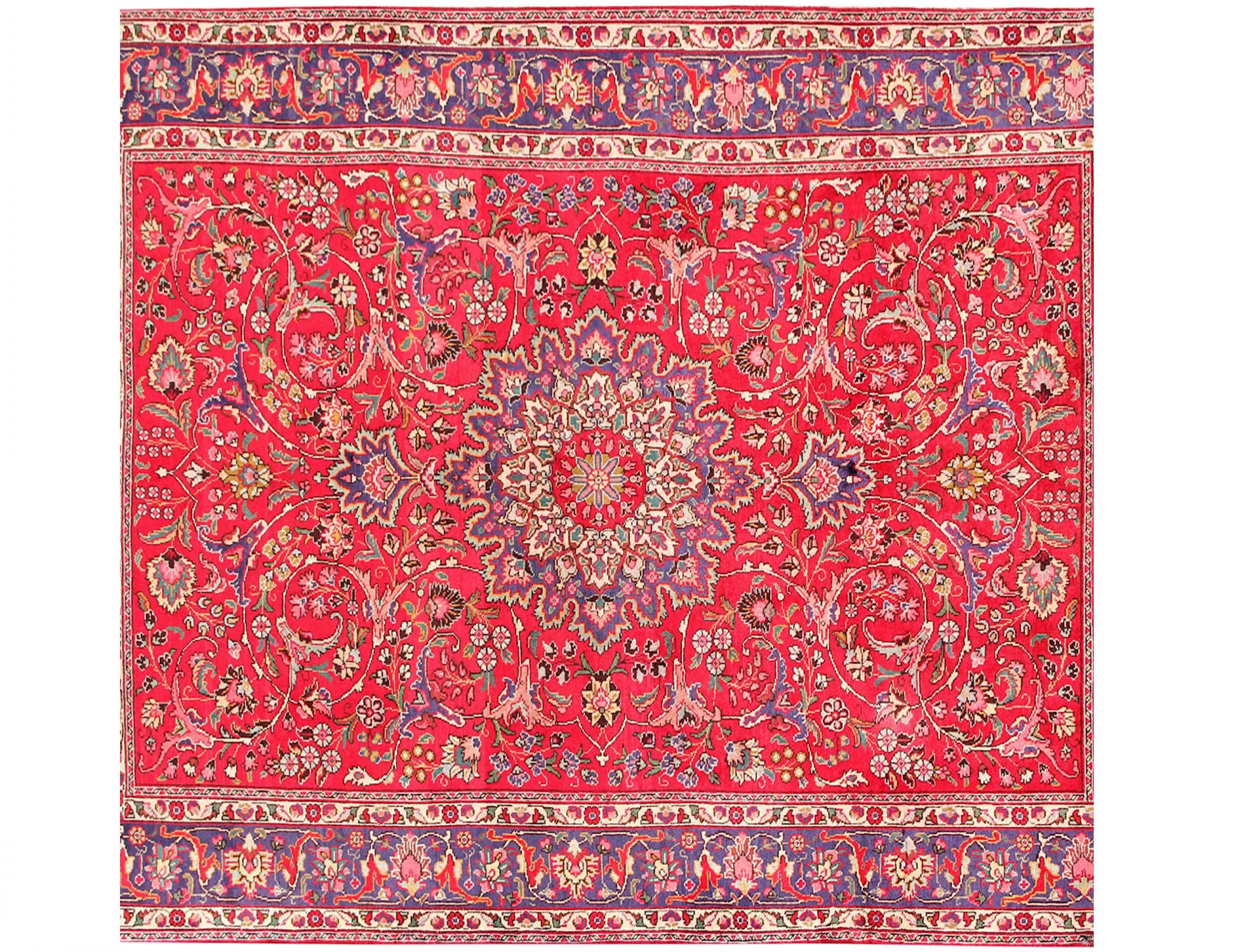 Square  Carpet  red  <br/>196 x 196 cm