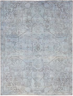 Tapis Persan vintage 245 x 140 vert