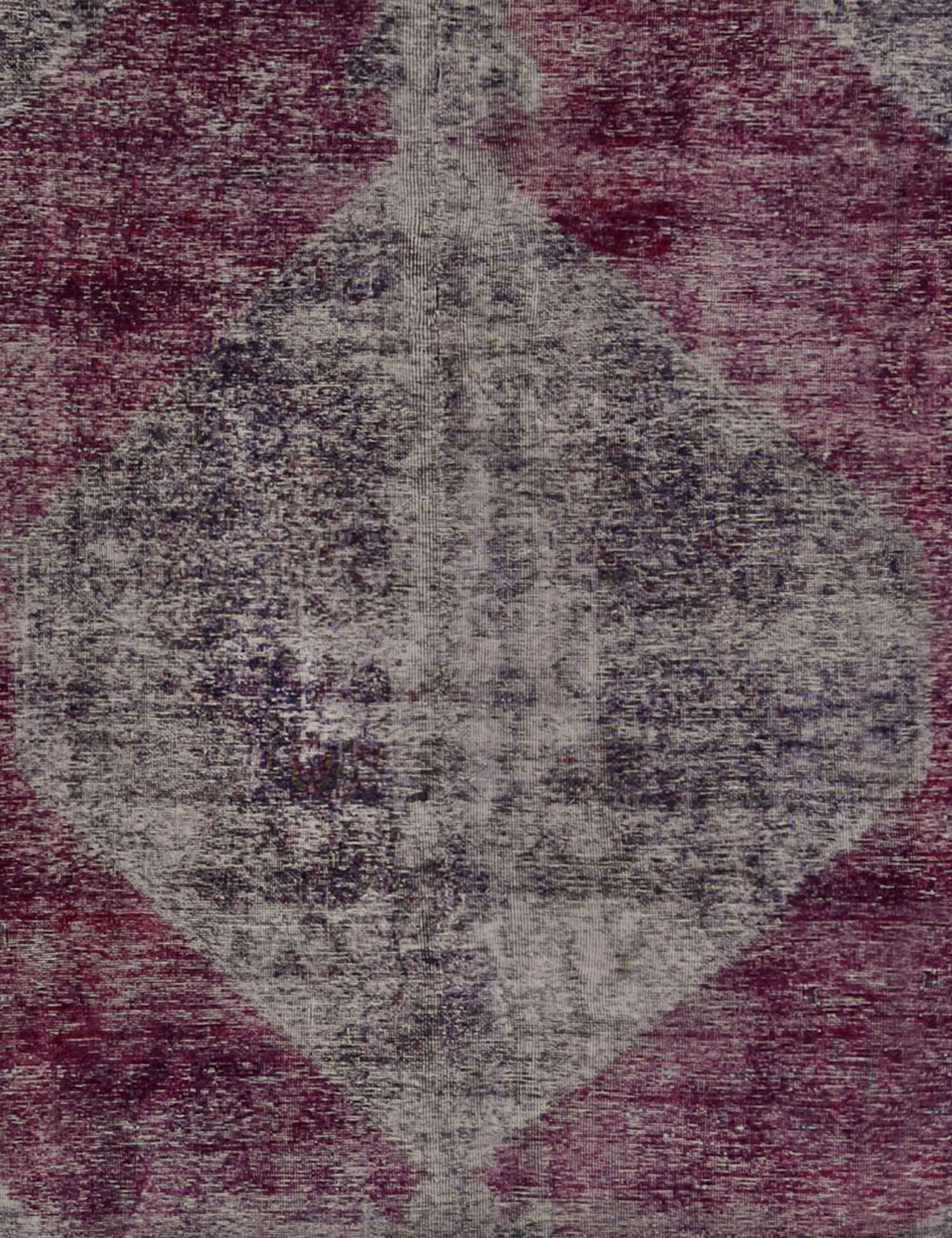 Vintage Carpet  purple  <br/>322 x 214 cm