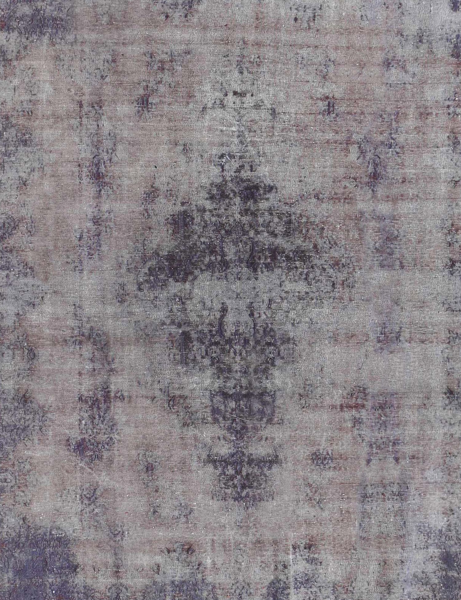 Vintage Heritage   340 x 286 cm