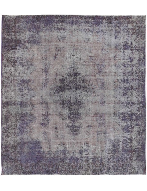 Vintage Heritage  <br/>340 x 286 cm