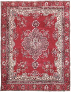 Retro Rug 376 X 268 red 