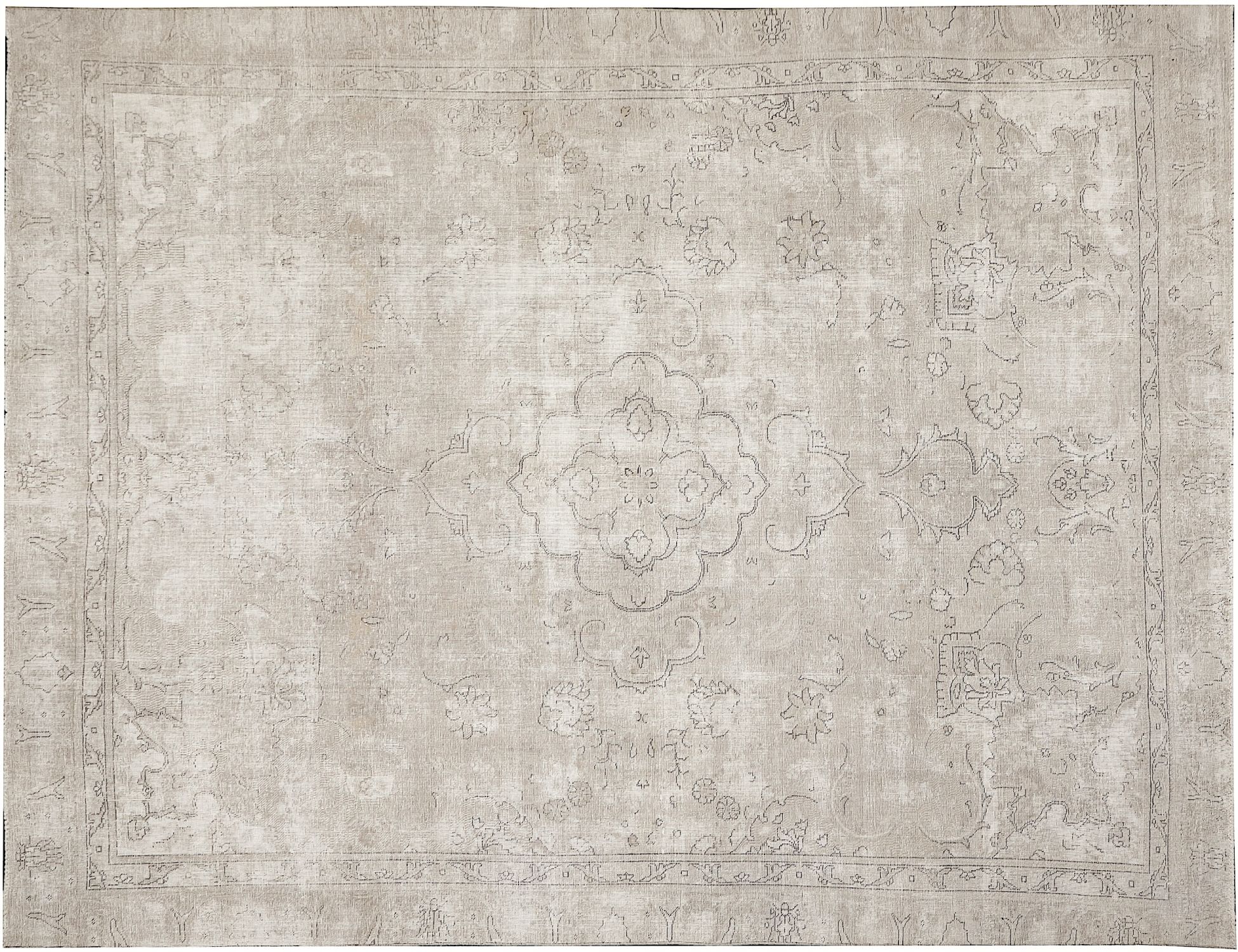 Tapis Persan vintage  beige <br/>356 x 240 cm