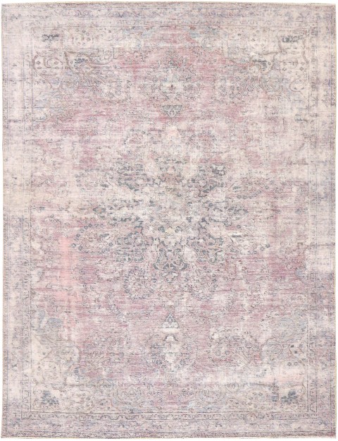 Persian Vintage Carpet  <br/>270 x 180 cm