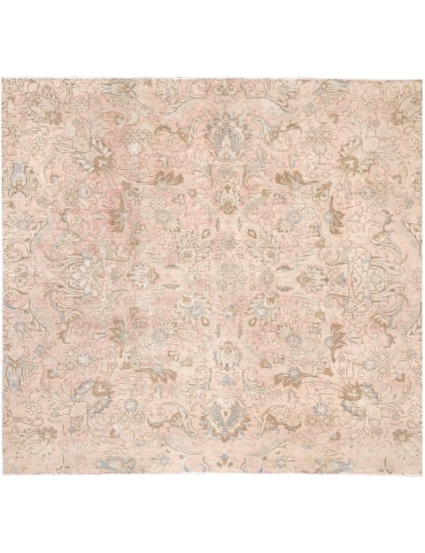 Square  Vintage Carpet  <br/>200 x 187 cm