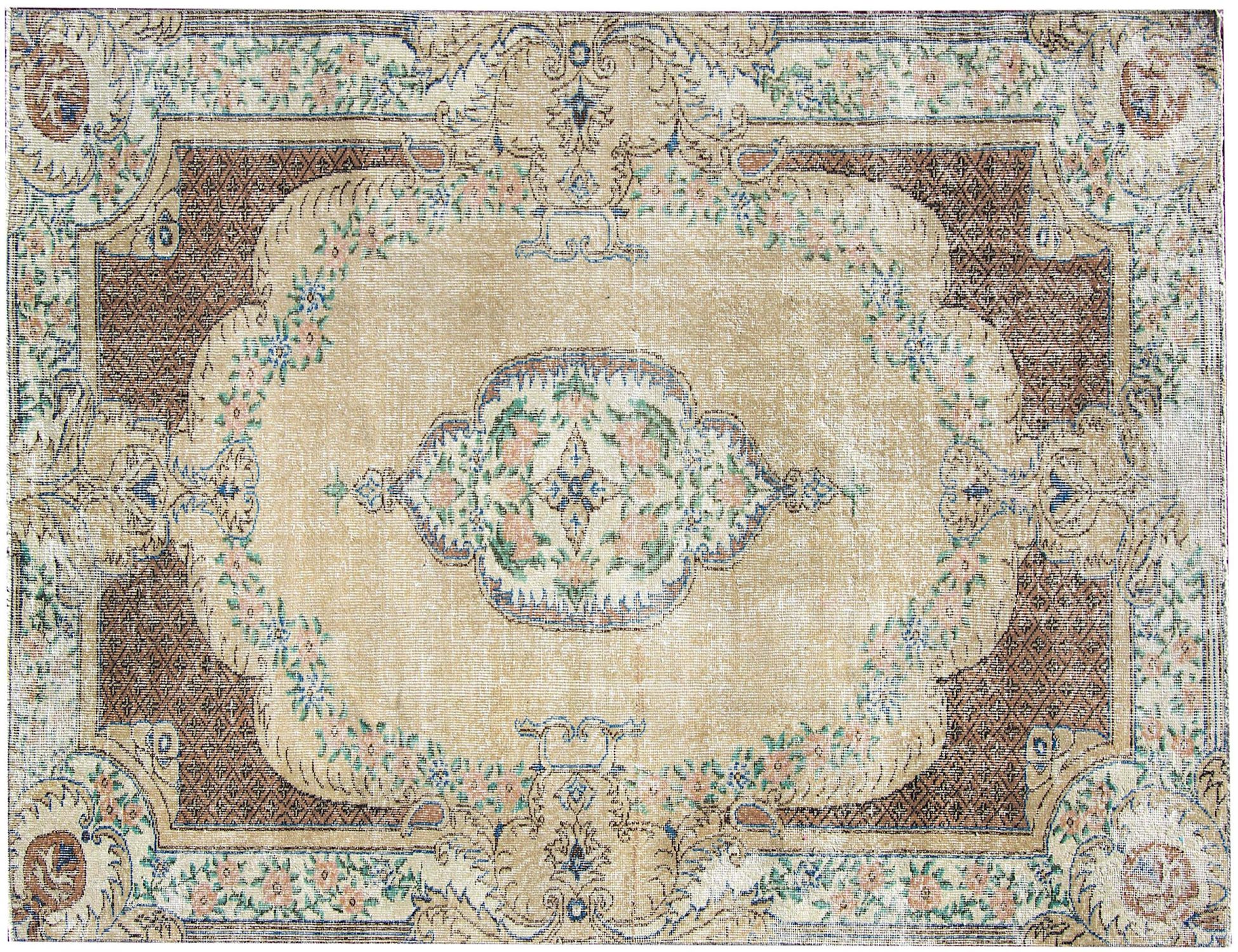 Tapis vintage  beige <br/>235 x 158 cm
