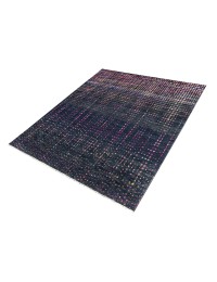 Svart text_origin_3 Taj Wool & Silk  307 x 250 cm