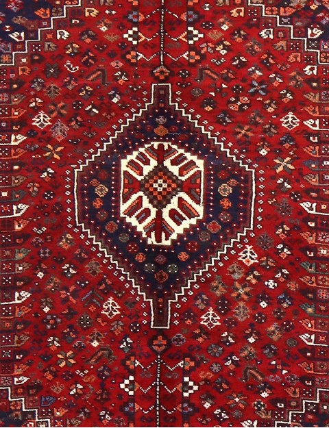 Shiraz  <br/>241 x 164 cm