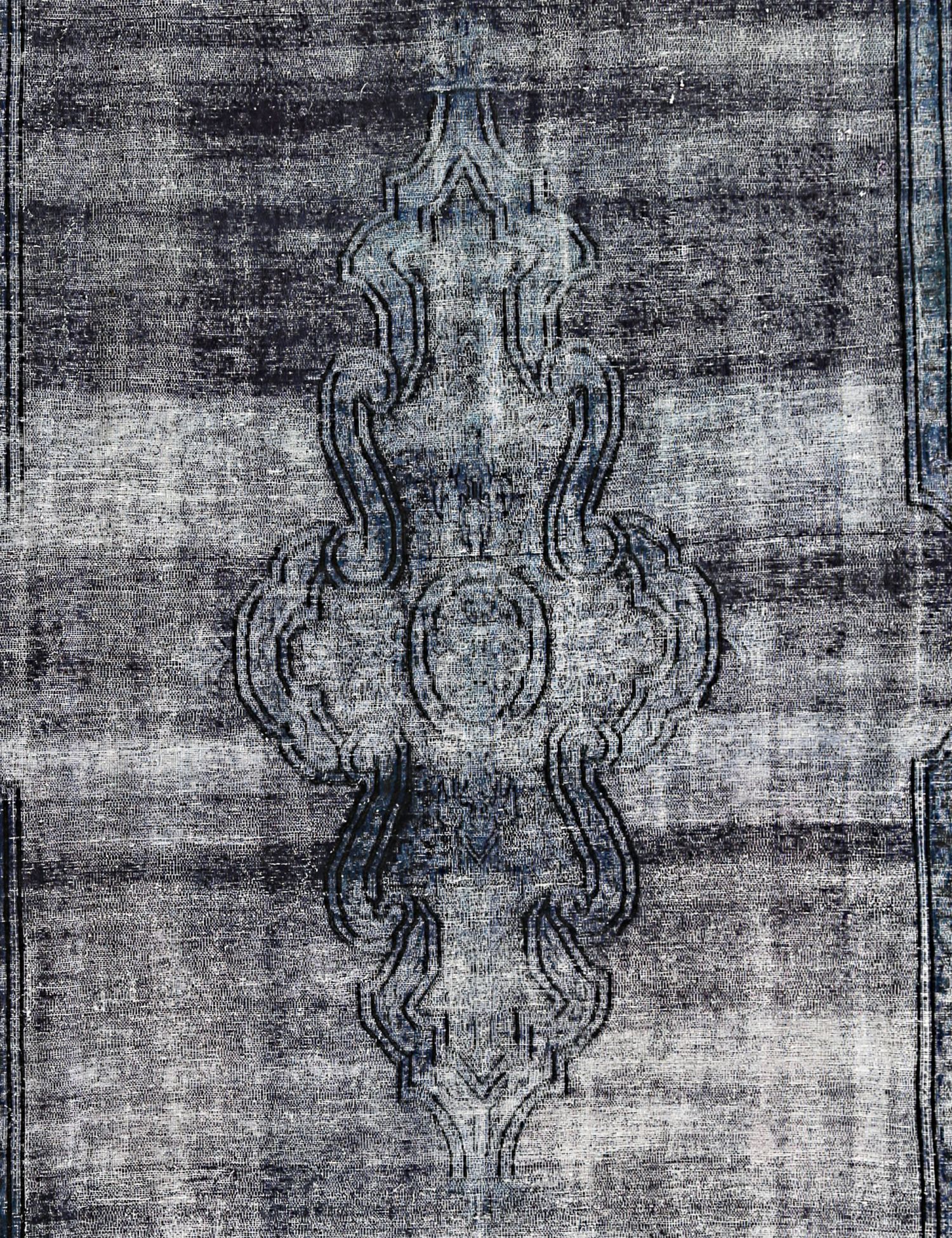 Vintage Heritage   367 x 270 cm