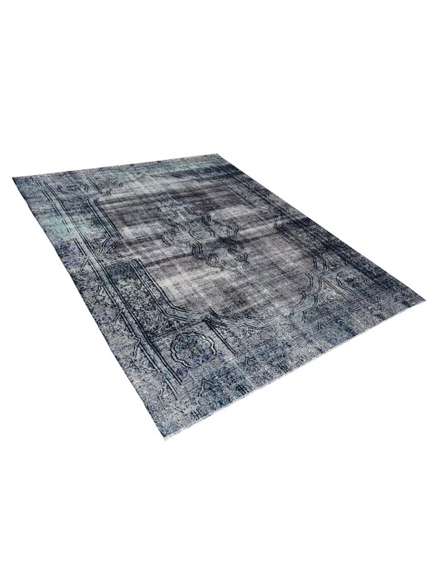 Vintage Heritage  <br/>367 x 270 cm