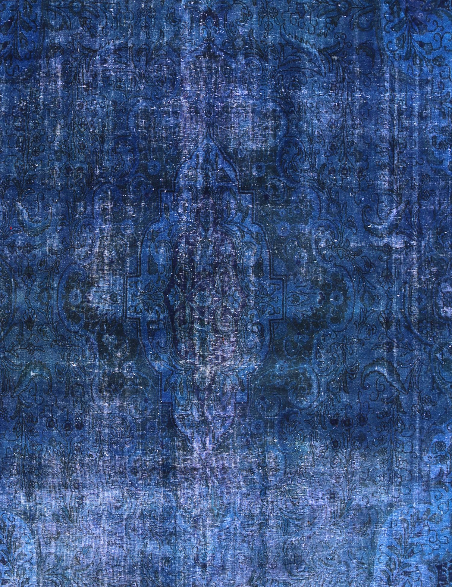 Vintage Carpet   450 x 306 cm