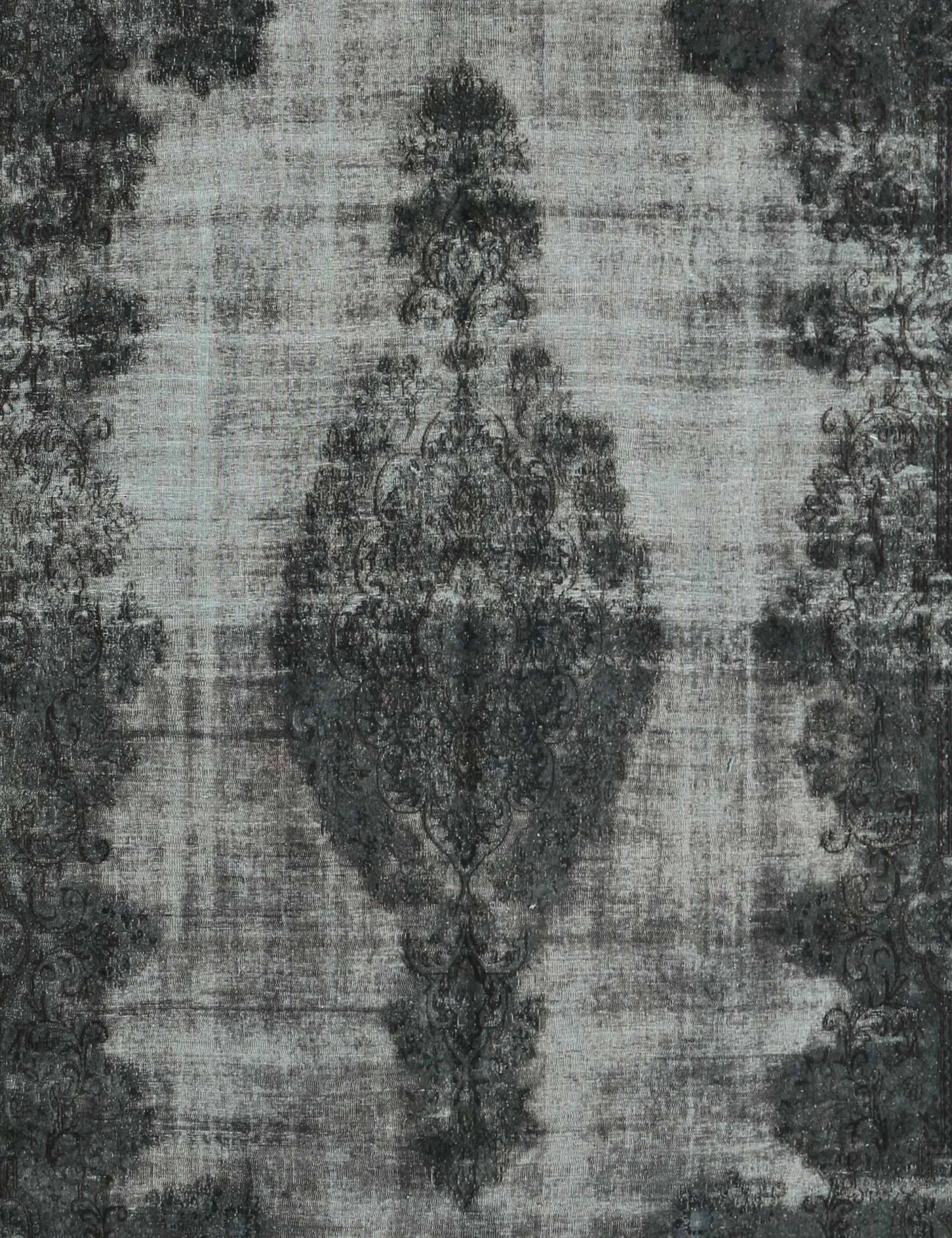 Vintage Carpet   369 x 272 cm