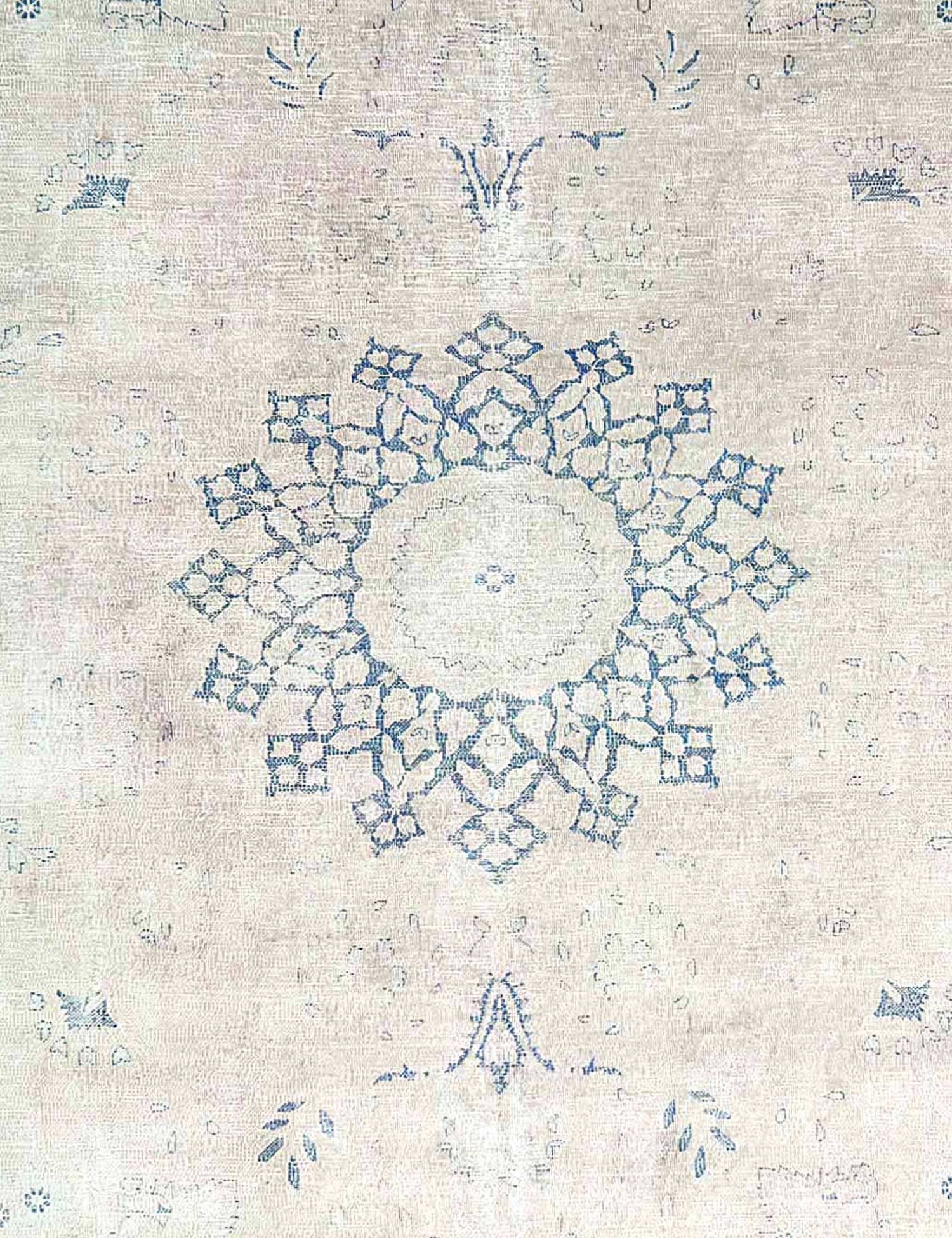 Vintage Heritage   346 x 252 cm