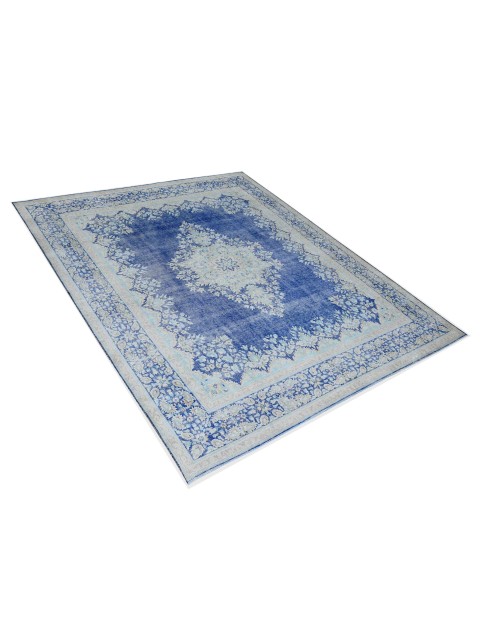 Vintage Heritage  <br/>387 x 294 cm