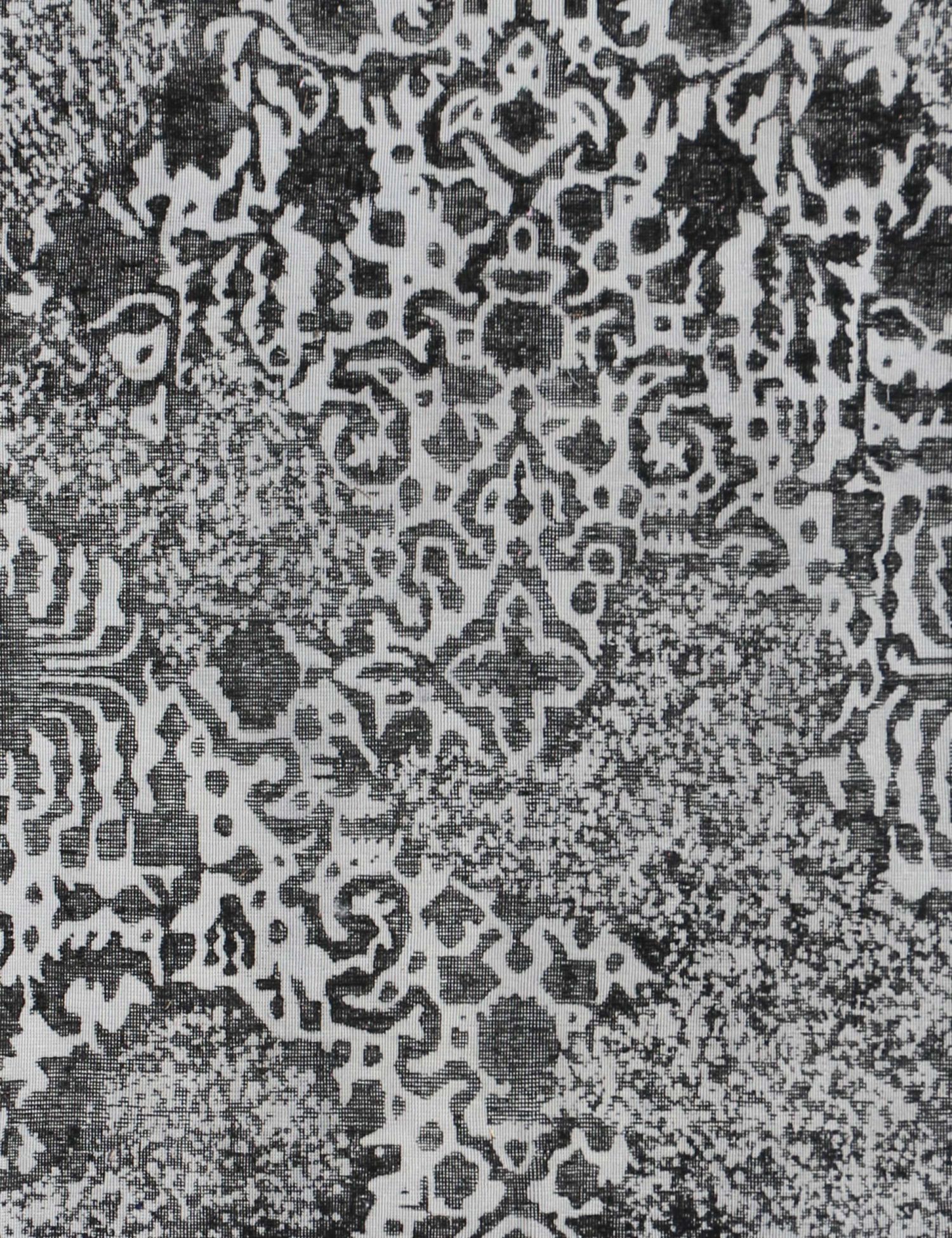 Vintage Teppich  schwarz <br/>323 x 233 cm