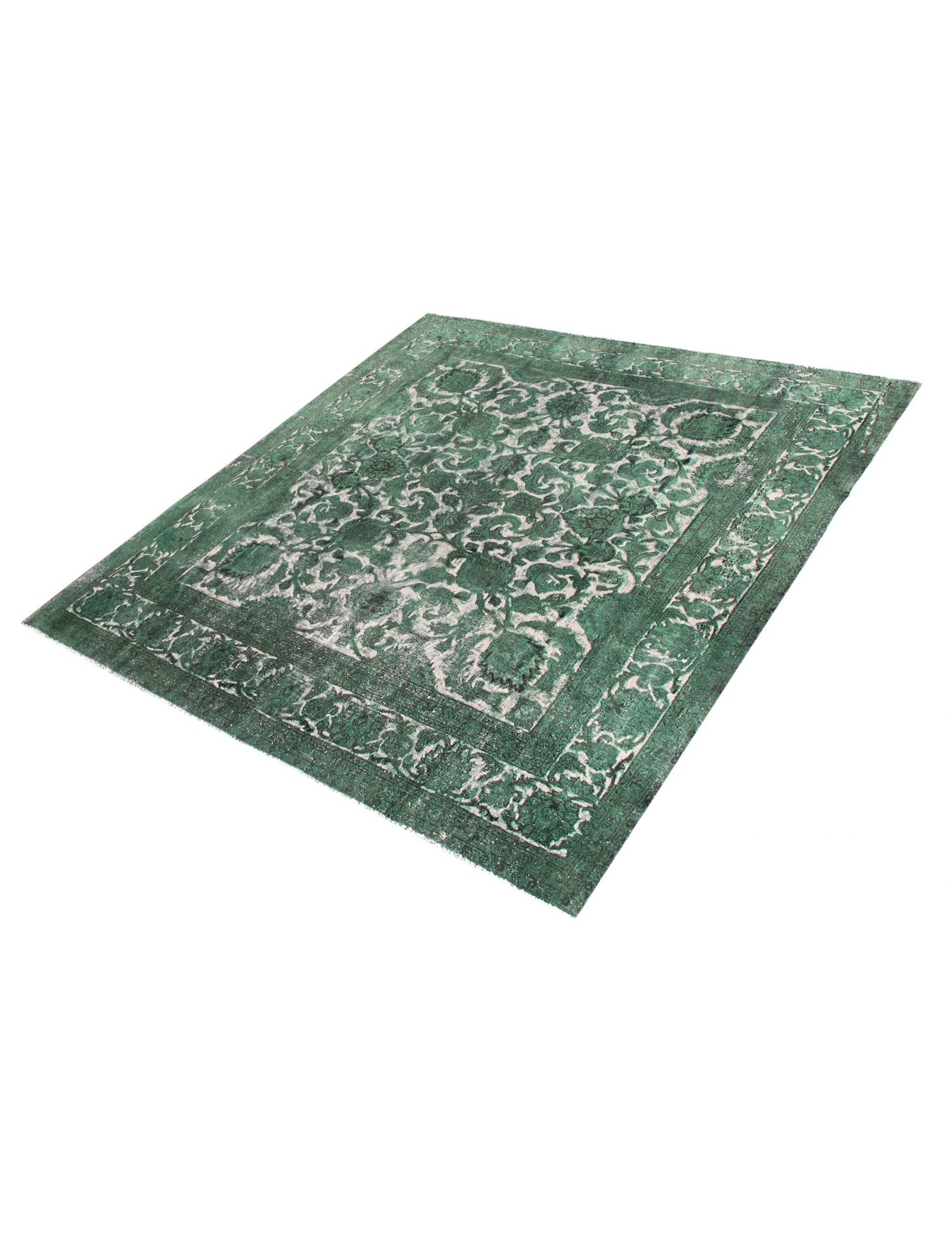 Persialaiset vintage matot   322 x 297 cm