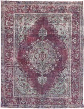 Persian Vintage Carpet 300 x 190 green 