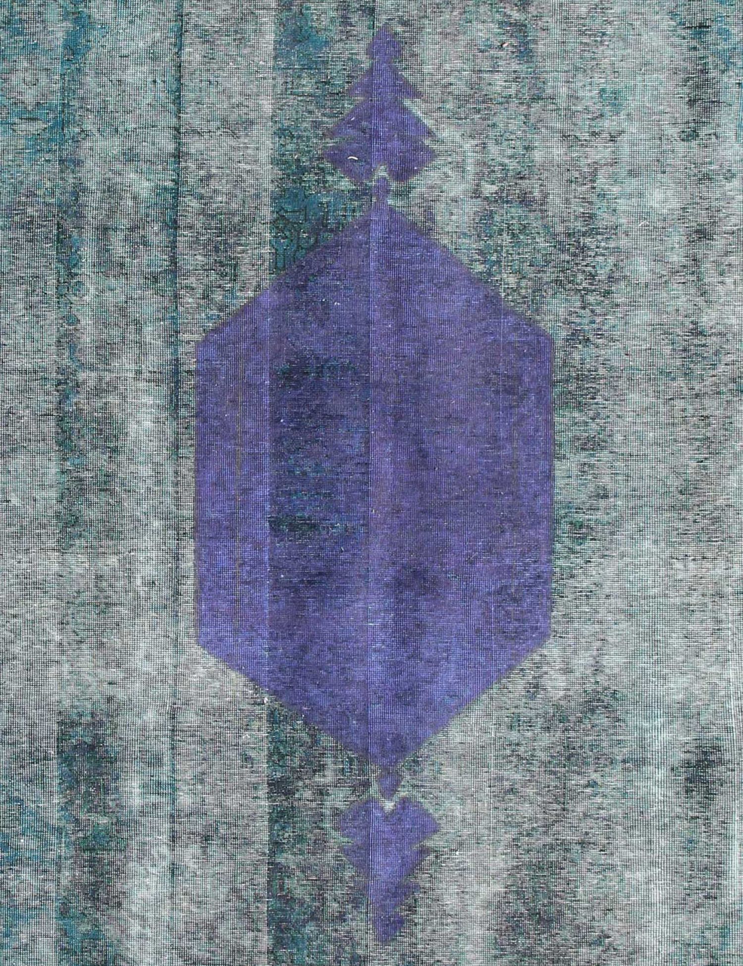 Persian Vintage Carpet  turkoise  <br/>283 x 190 cm