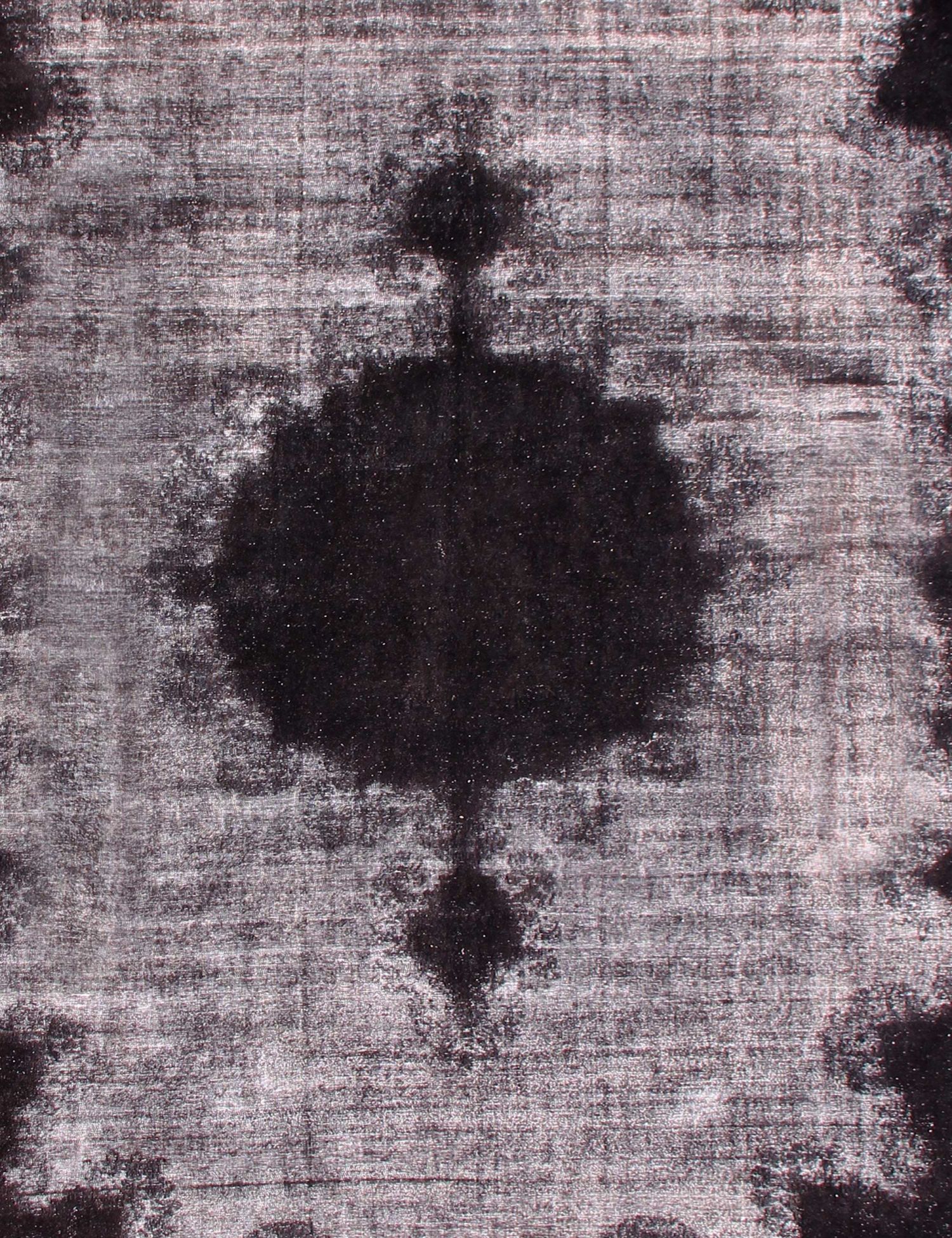 Persian Vintage Carpet  black <br/>523 x 353 cm